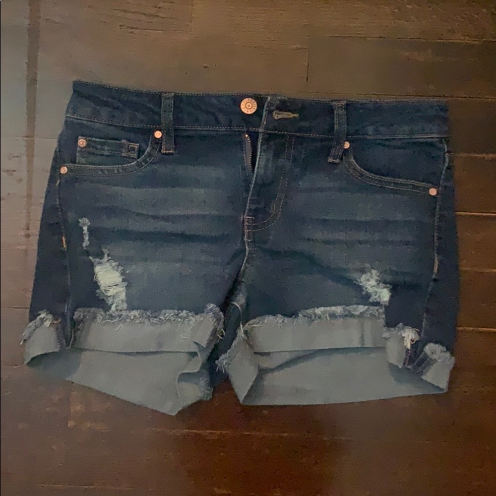 Celebrity pink jean shorts